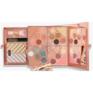 Makeup Palette with a mix of everything! 🤩🎨✨